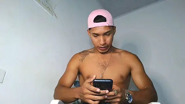 maximo vega newv online show from 19, 12, 2025