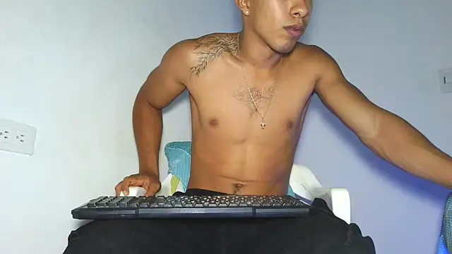 maximo vega newv online show from 4, 4, 2026