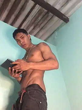 maximo vega newv online show from 9, 1, 2025