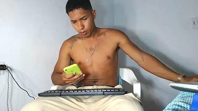 maximo vega newv online show from 3, 12, 2025