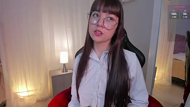 Snapshot of Lia_Sweett_ chatting on 28, 11, 2025 Lia Sweett online show from 28, 11, 2025