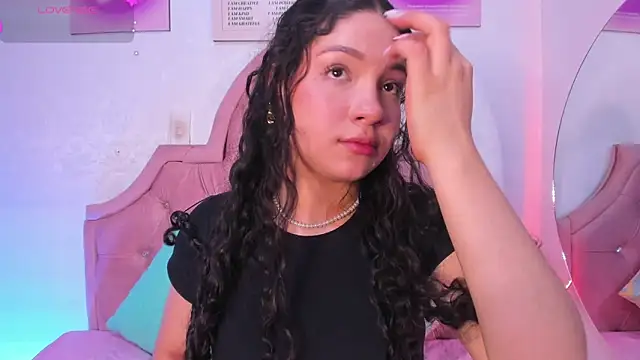 amandalee01 online show from 13, 9, 2025