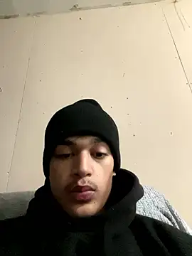 Snapshot of slimm2x chatting on 6, 12, 2024 slimm2x online show from 6, 12, 2024