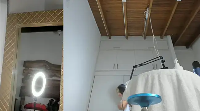 Snapshot of Lucy_carter_ chatting on 27, 2, 2025 Lucy carter online show from 27, 2, 2025