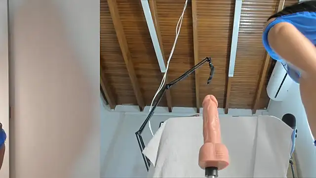 Snapshot of Lucy_carter_ chatting on 13, 9, 2025 Lucy carter online show from 13, 9, 2025