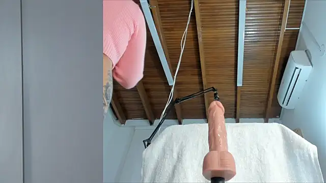 Snapshot of Lucy_carter_ chatting on 9, 9, 2025 Lucy carter online show from 9, 9, 2025