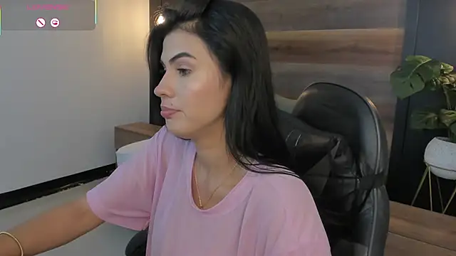 Snapshot of stephanya_ chatting on 13, 2, 2026 stephanya online show from 13, 2, 2026