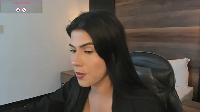 stephanya  online show from 6, 3, 2026