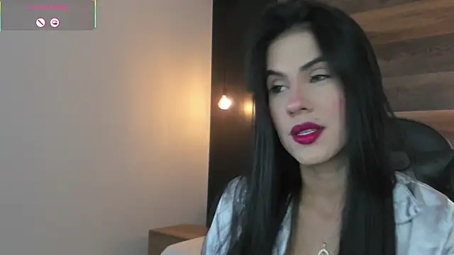 stephanya  online show from 25, 3, 2026