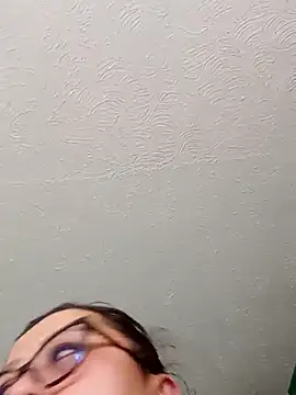 Snapshot of Darly_Gomez chatting on 5, 3, 2025 Darly Gomez online show from 5, 3, 2025