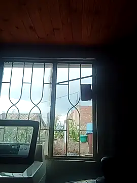 Snapshot of Darly_Gomez chatting on 17, 2, 2025 Darly Gomez online show from 17, 2, 2025