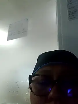 Snapshot of Darly_Gomez chatting on 16, 2, 2025 Darly Gomez online show from 16, 2, 2025