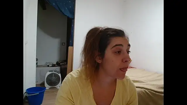 Ursumi1 online show from 22, 9, 2025