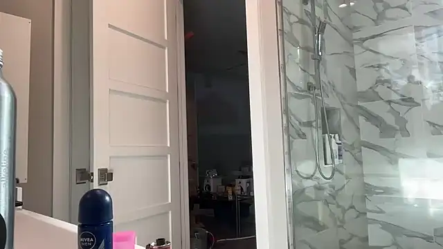 69woodinson online show from 25, 3, 2026