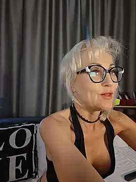Snapshot of Milforja chatting on 12, 7, 2026 Milforja online show from 12, 7, 2026