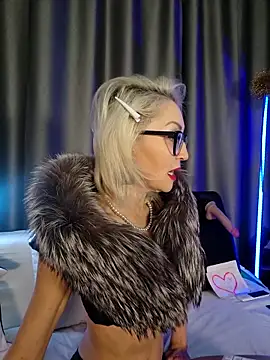 Milforja online show from 6, 4, 2026