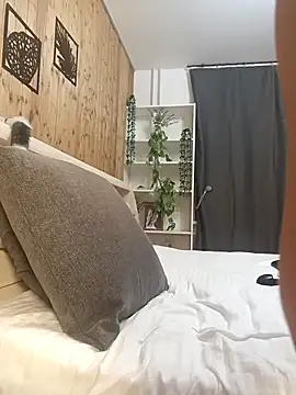 Milforja online show from 21, 3, 2025