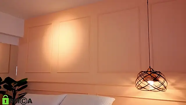 SHARONN     online show from 14, 11, 2025