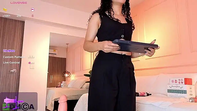 SHARONN     online show from 27, 3, 2026