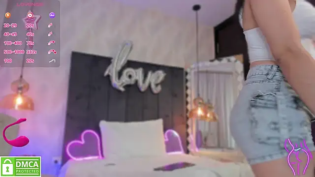 SHARONN     online show from 12, 3, 2025