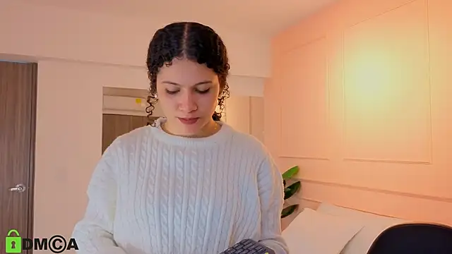 SHARONN     online show from 4, 10, 2025