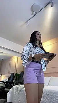 Snapshot of SHARONN____ chatting on 18, 6, 2026 SHARONN online show from 18, 6, 2026