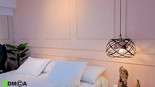 SHARONN     online show from 29, 9, 2025