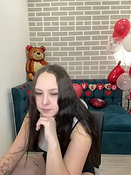 BeatriceReeves online show from 12, 2, 2026