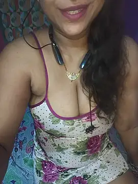 Snapshot of Sexy_Mona_Bhabhi chatting on 7, 6, 2026 Sexy Mona Bhabhi online show from 7, 6, 2026