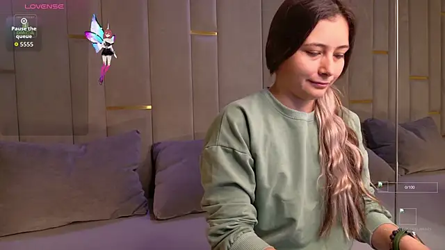 Ishtar Divine online show from 22, 9, 2025