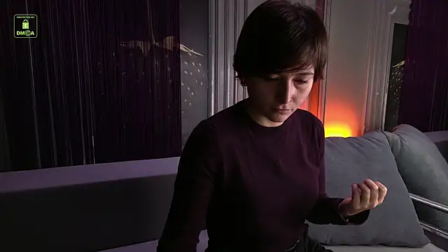 Ishtar Divine online show from 14, 11, 2025