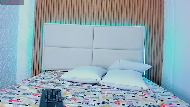 aggy castel online show from 8, 1, 2026