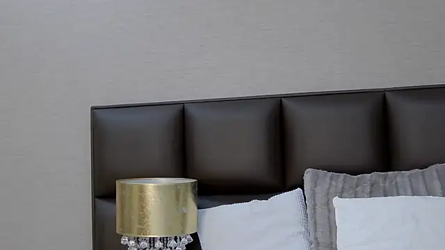 FoxyJoy online show from 24, 10, 2025