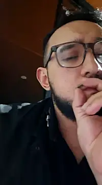 Nene1325 online show from 1, 2, 2025