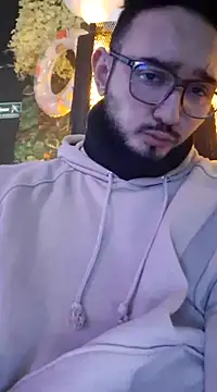 Nene1325 online show from 17, 3, 2025