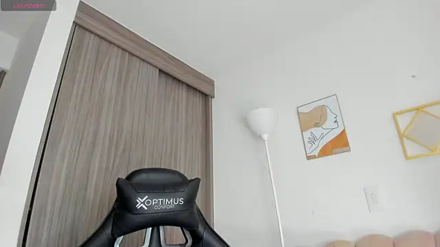 Tamaraa Serra online show from 6, 10, 2025