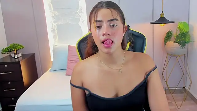 yaya23x online show from 13, 3, 2025