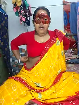 Snapshot of Real_Desi_Couple chatting on 26, 12, 2024 Real Desi Couple online show from 26, 12, 2024