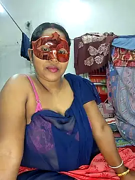 Snapshot of Real_Desi_Couple chatting on 3, 1, 2025 Real Desi Couple online show from 3, 1, 2025