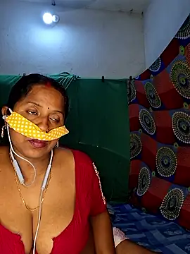 Snapshot of Real_Desi_Couple chatting on 19, 3, 2026 Real Desi Couple online show from 19, 3, 2026