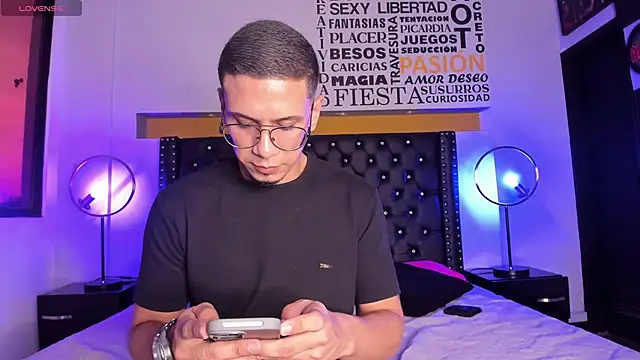 JoshMillerr  online show from 20, 3, 2025