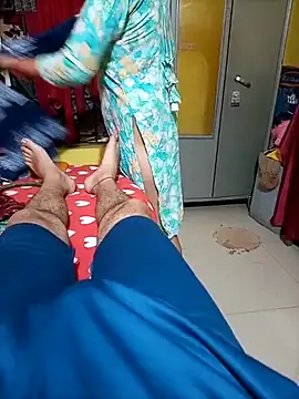 BusyMitt17 online show from 30, 3, 2026