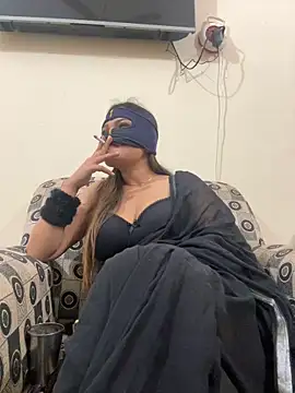 HoneyBearCpl online show from 28, 2, 2025