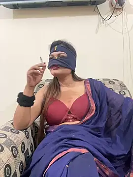 HoneyBearCpl online show from 22, 3, 2025