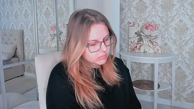 EngelCoombs online show from 15, 12, 2024