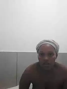 wet Lips x x online show from 8, 1, 2025