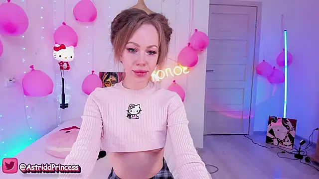 AstridHotty online show from 15, 4, 2026