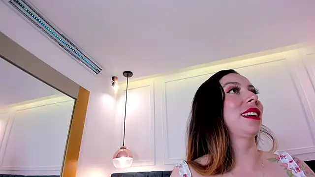 Snapshot of CarlaRossi_ chatting on 28, 6, 2026 CarlaRossi online show from 28, 6, 2026