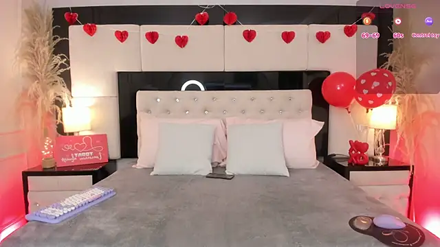 Snapshot of CarlaRossi_ chatting on 17, 2, 2026 CarlaRossi online show from 17, 2, 2026