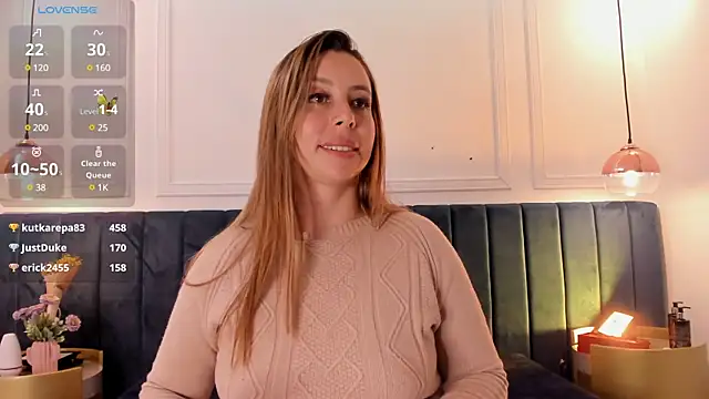 CarlaRossi  online show from 18, 3, 2025